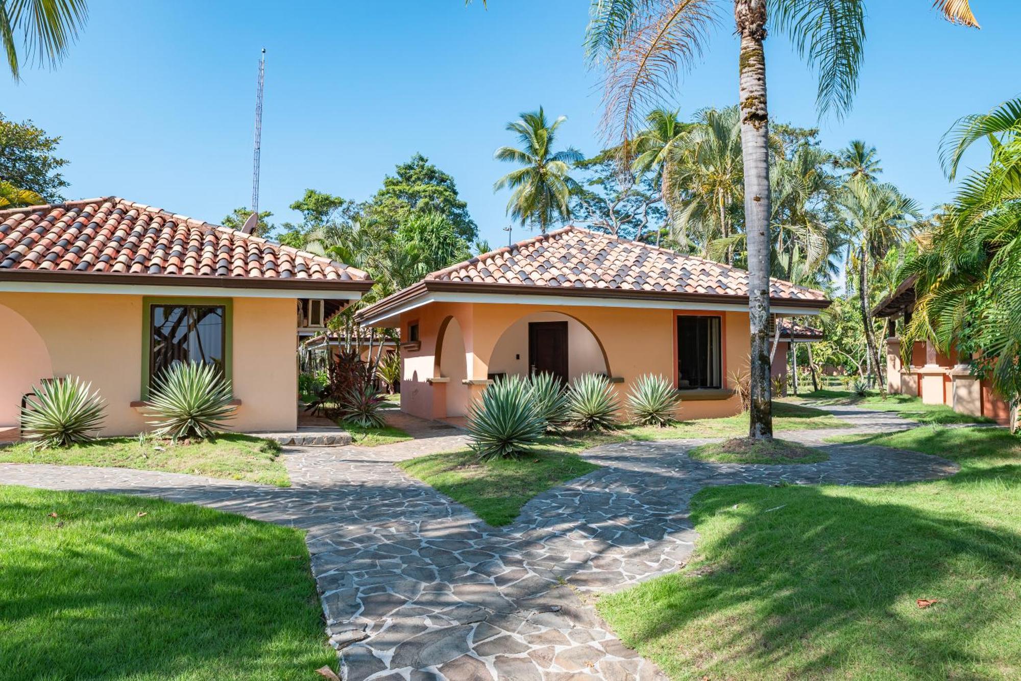 Sunset Del Mar Beach Resort Esterillos Este Zewnętrze zdjęcie